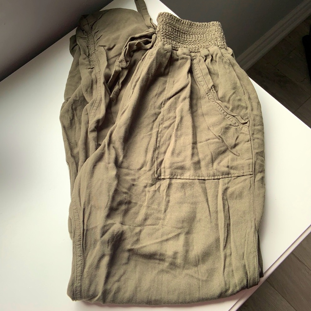 SOLD - Lightweight dress pants with elasticated waist